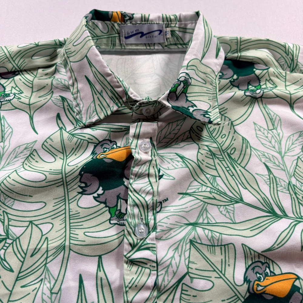 BWM Global Tropical Mascot Button Down Shirt Men Medium Green White Short Sleeve